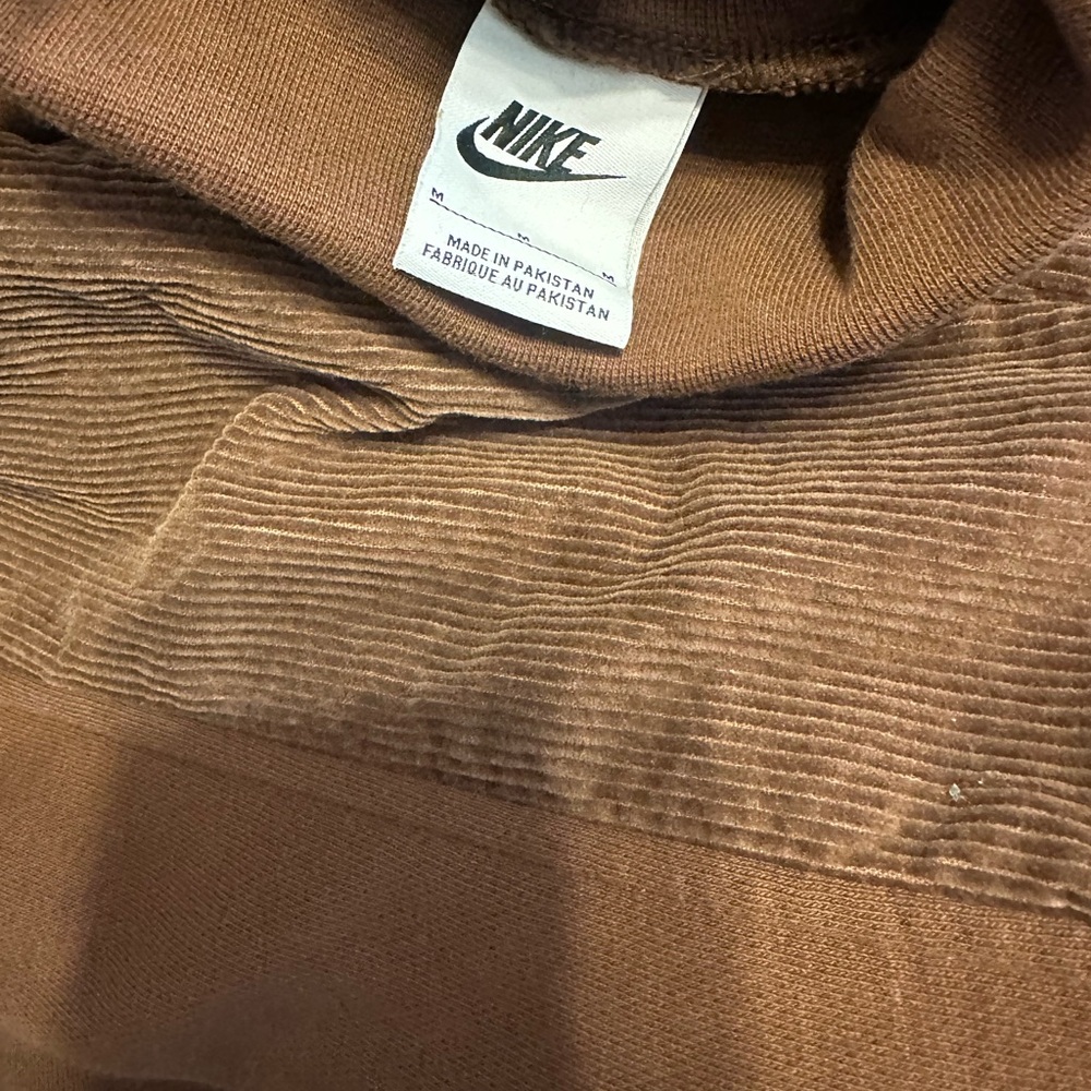 Nike Brown Corduroy Sweatshirt - Picture 3 of 3